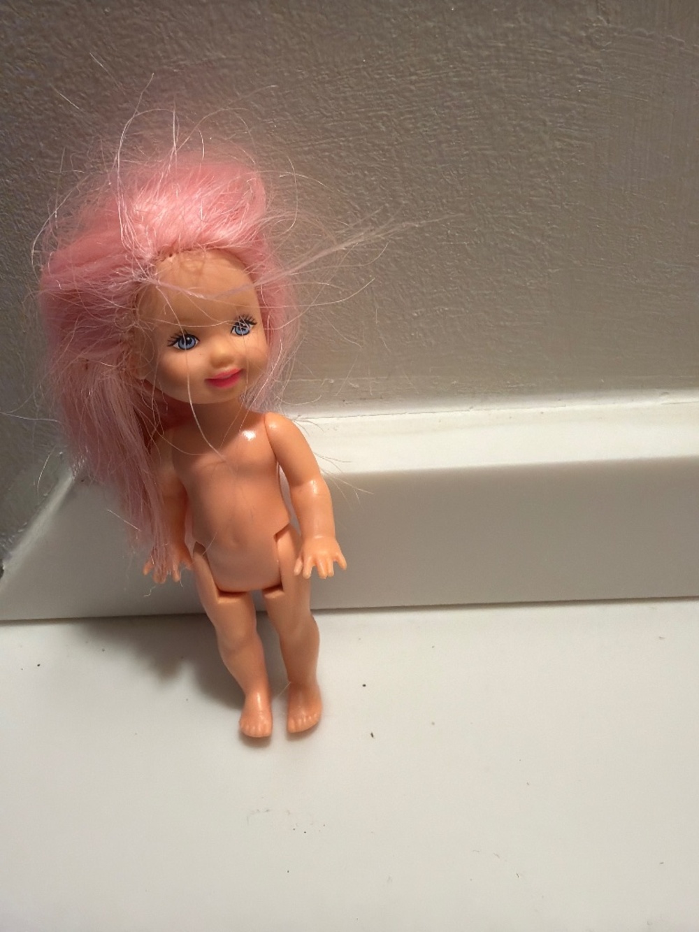 Vintage 1994 Mattel Barbie Kelly